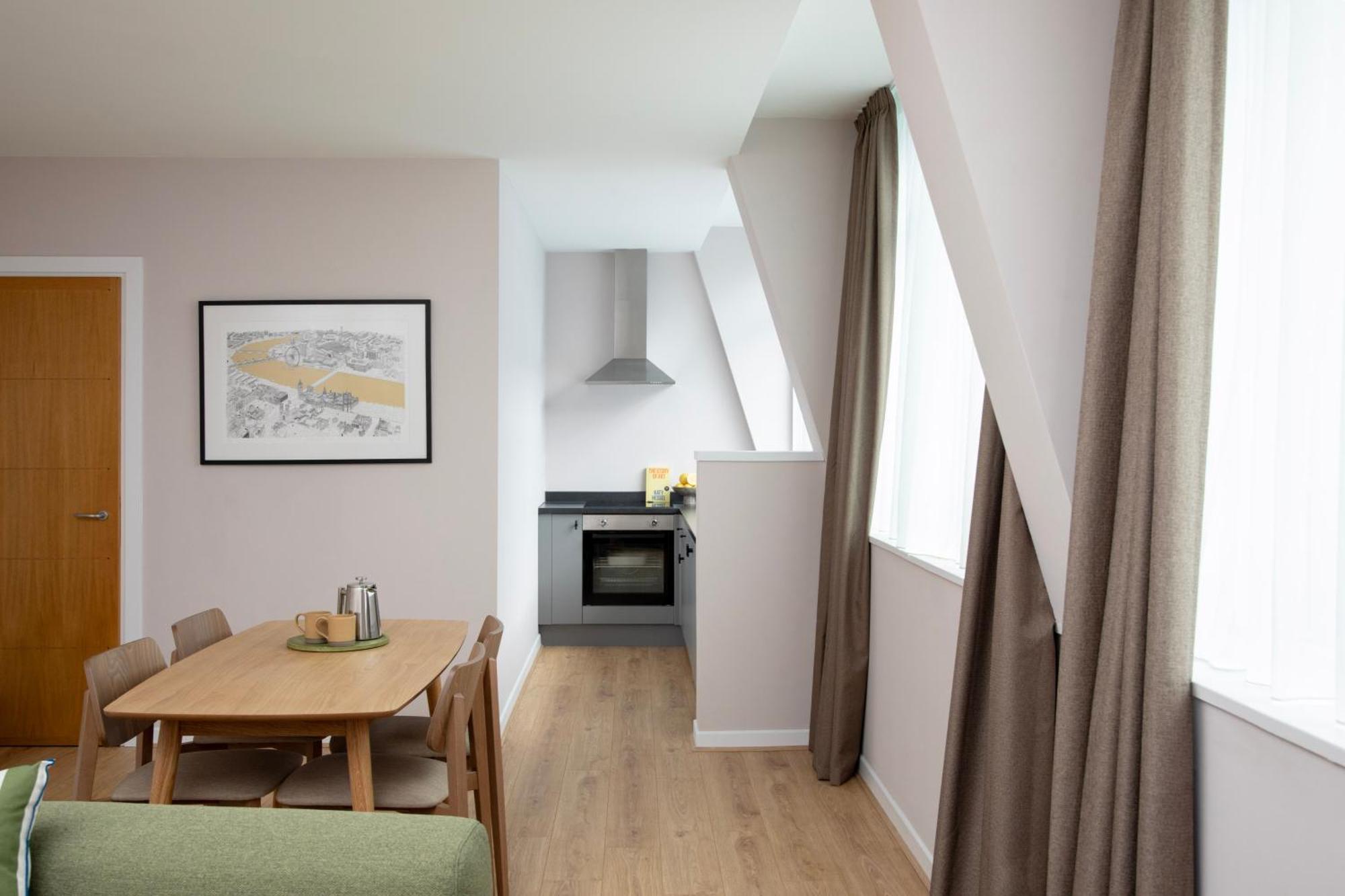 Bob W St Paul'S Apartment London Room photo